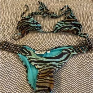 Beach bunny bikini
